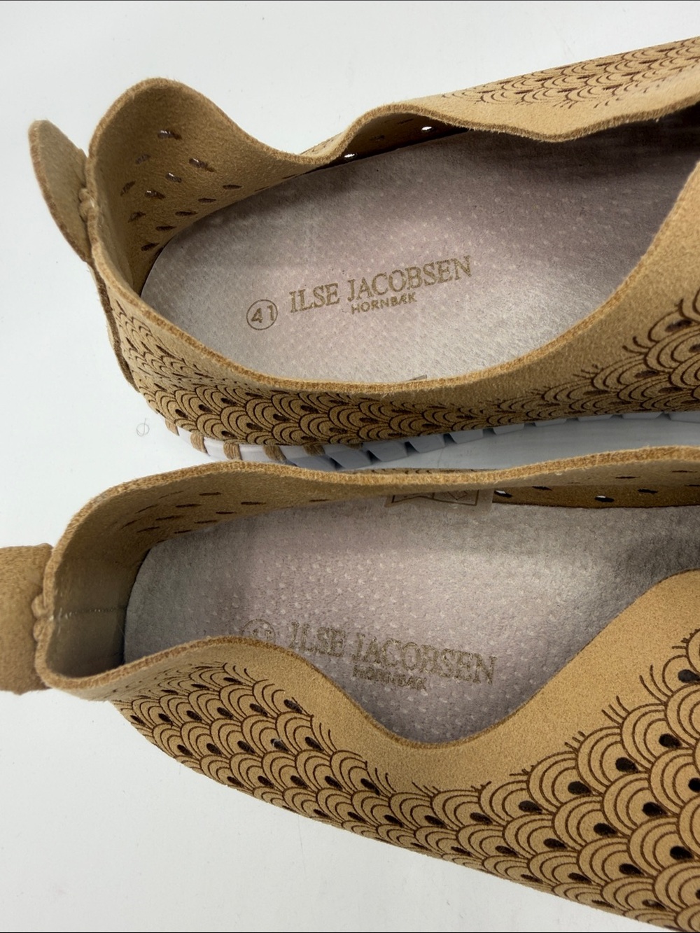 Ilse Jacobsen Tan Scalloped Perforated Slip-Ons - Picture 2 of 6